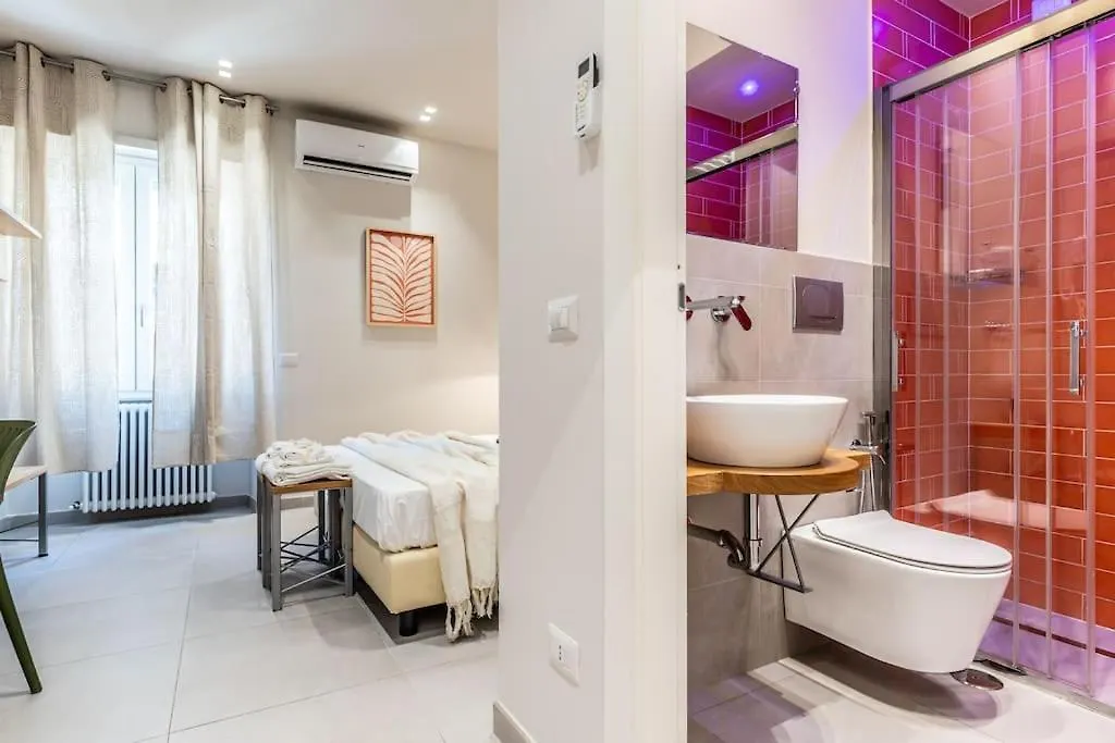 Dafne Room Nido Perfetto Per Coppie A Roma Italy